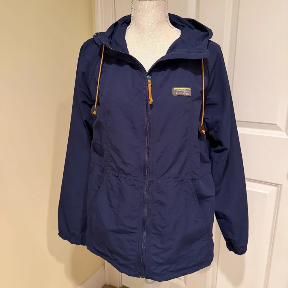 L.L. BEAN WOMEN’S MOUNTAIN CLASSIC FULL ZIP JACKET - Picture 12 of 13